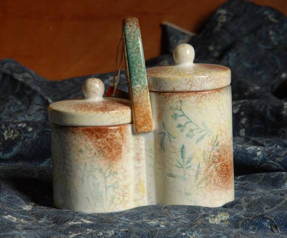 Ceramic Sugar Pot