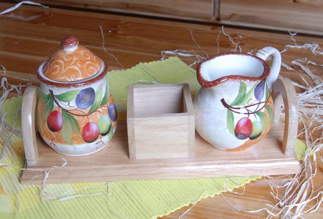 Ceramic Sugar and Creamer with Wooden Tray