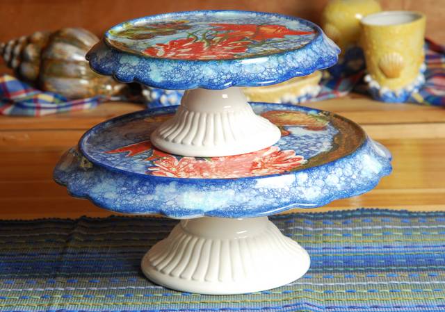 Ceramic Pedestal Cake Plate