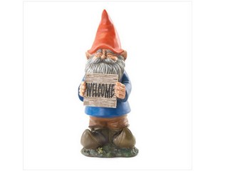 Polyresin Welcome Standing Gnome