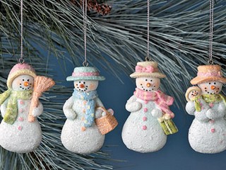 Resin Snow Lady Ornaments