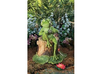 Resin Fishing Frog Garden Statue