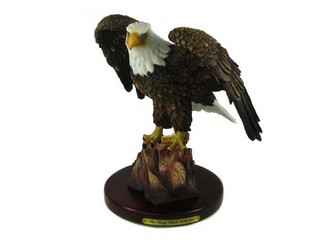 Polyresin Bald Eagle Figurine
