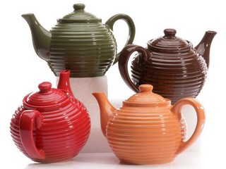 Stoneware banded teapot, 44 oz   6.5  diameter x 5  tall